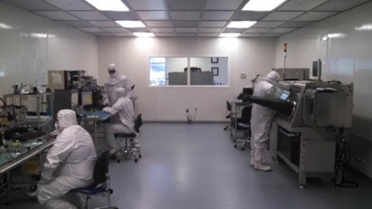 Image showing Discovery Semiconductor's clean room